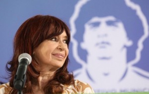 Cristina llamó a movilizarse bajo la consigna: “Argentina y democracia, sin mafias”