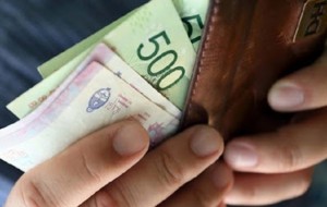 Los salarios perdieron más de 4% con respecto a la inflación en el 2022