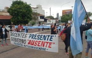 A pesar de las amenazas de descuentos, fue contundente el paro docente