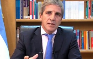 Caputo anunció feroz ajuste y una mega devaluación de casi 120%