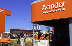 Por la recesión, Acindar cierra sus fábricas por un mes