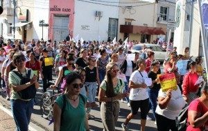 8M: La necesidad y la urgencia son las ollas vacías