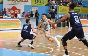 Derrota de San Martín y triunfo de Regatas en otro fin de semana de Liga Nacional