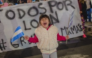 A 19 días de la desaparición de Loan, crece la bronca de la gente