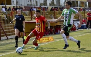 Boca Unidos continúa en la parte de arriba de la tabla, a pesar del empate de local