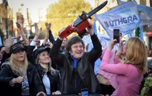 Ocho meses de Milei: Crisis económica y crisis social