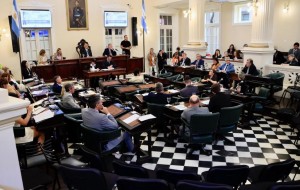 La Cámara de Diputados de Corrientes repudió la visita de LLA a genocidas condenados