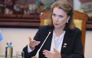 Milei echó a la canciller porque votó en contra del bloqueo a Cuba