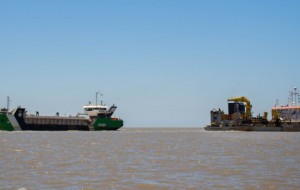 Hidrovía Paraná-Paraguay: reclaman participación nacional y beneficio regional