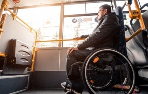 Convocan a una movilización ante quita de boletos de colectivos a personas con discapacidad