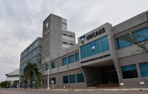 Docentes que cursaron una especialización en la Uncaus no recibieron sus títulos