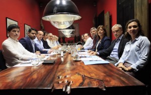 Aliados se le plantaron a Valdés