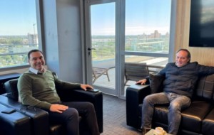 Valdés se aleja de Milei, y mostró su acuerdo con Camau en el Senado