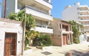 Imputaron por femicidio a la pareja de la mujer que cayó del balcón de su departamento